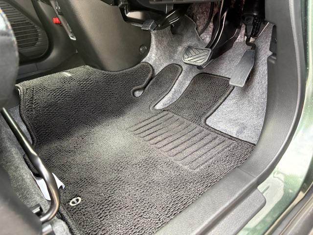 ハスラー ハイブリッドＸ　４ＷＤ車　全方位モニター　メモリーナビゲーション　ＥＴＣ車載器ＣＤ／ＤＶＤ再生　フルセグＴＶ　スマートキー　オートエアコン　ＡＢＳ　エアバック　シートヒーター　ドライブレコーダー（31枚目）