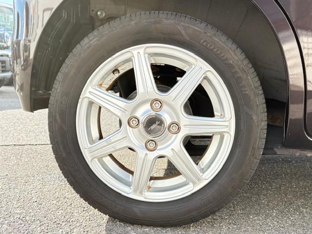 スペーシア Ｇリミテッド　メモリーナビゲーション　フルセグＴＶ　ＣＤ／ＤＶＤ再生　ＥＴＣ車載器　エアバック　ＡＢＳ　オートエアコン　ブレーキ軽減装置　プッシュスタートボタン　シートヒーター　アルミホイール（22枚目）