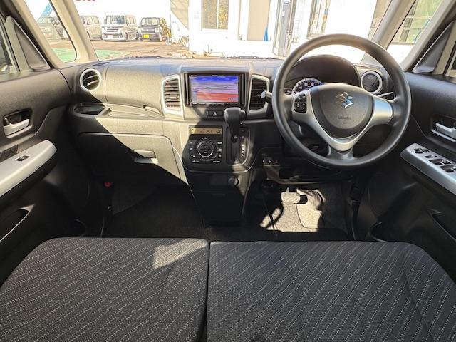 スペーシア Ｇリミテッド　メモリーナビゲーション　フルセグＴＶ　ＣＤ／ＤＶＤ再生　ＥＴＣ車載器　エアバック　ＡＢＳ　オートエアコン　ブレーキ軽減装置　プッシュスタートボタン　シートヒーター　アルミホイール（61枚目）