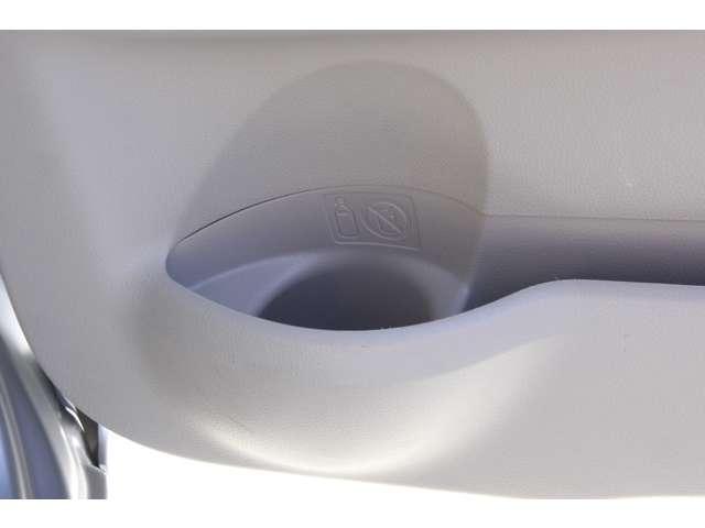 デイズ ６６０　Ｊ　レーダーＢ　ＷＳＲＳ　パワーウィンド　キーフリー　ワンオーナー車　記録簿有り　ＳＲＳ　ＰＳ　ＡＣ　ＡＢＳ（13枚目）