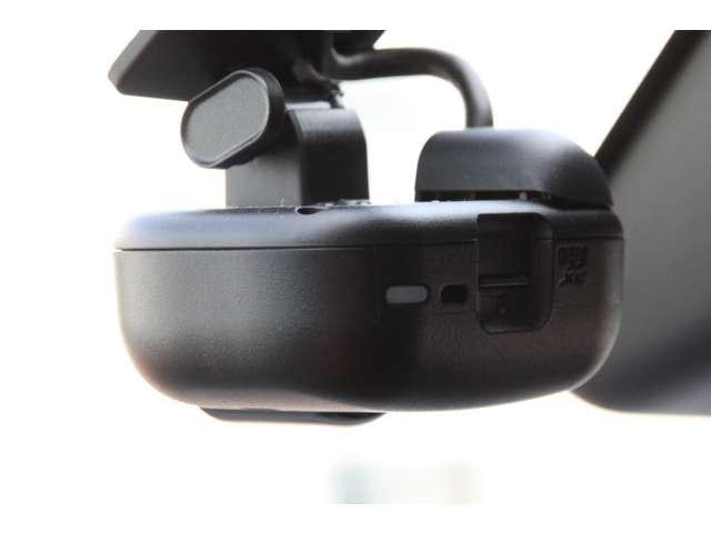 キャスト スタイル　６６０　Ｇ　プライムコレクション　ＳＡＩＩＩ　盗難防止装置　車線逸脱警報　ドライブレコーダー　ＡＢＳ　Ｂカメラ　パワステ　ＥＴＣ　アルミホイール　オートエアコン　キーフリー　ＴＶ　エアバッグ　パワーウィンドウ　誤発進抑制　ｉ－ｓｔｏｐ（8枚目）