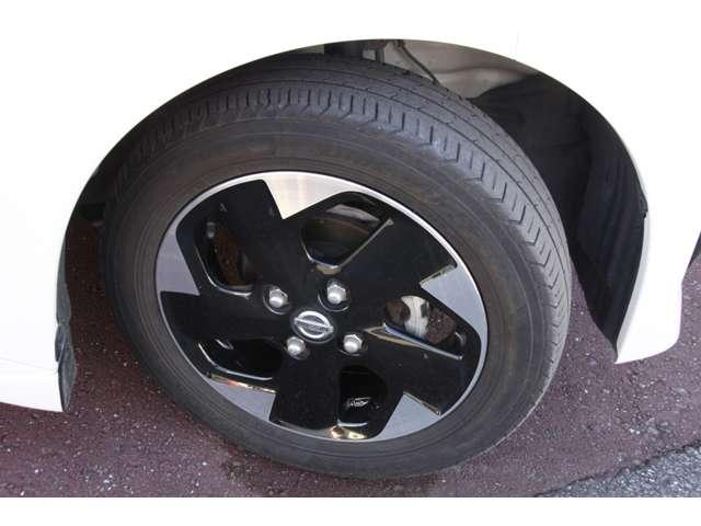 ルークス ６６０　ハイウェイスターＸ　アイスト　衝突被害軽減ブレ－キ　マルチビューカメラ　車線逸脱警報装置　ＬＥＤ　スマートキー　パワーウィンドウ　ワンオーナー　カーテンエアバック　ナビＴＶ　バックカメラ　記録簿　パワステ　オートエアコン（18枚目）