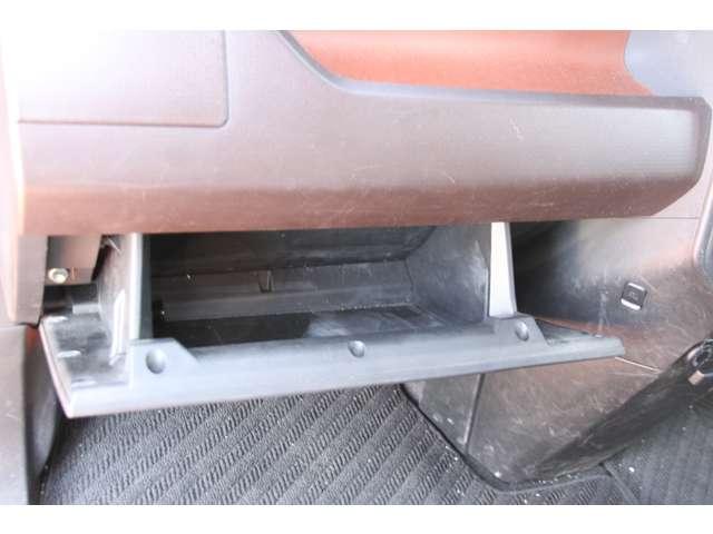 �O���[�u�a�n�w