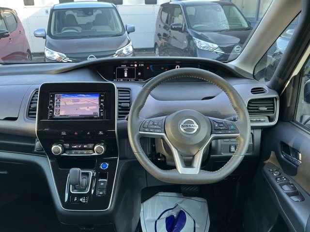 セレナ 1.2 e-POWER ハイウェイスター V 衝突被害軽減ブレーキ/横滑り防止機能/プロ 360°カメラ エマジェンシーブレーキ スマキー バックカメラ レーンアシスト クルコン ETC ドラレコ Aストップ イモビ フルオートエアコン アルミホイール エアバック メモリーナビ キーフリー(4枚目)