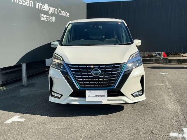 セレナ 1.2 e-POWER ハイウェイスター V 衝突被害軽減ブレーキ/横滑り防止機能/プロ 360°カメラ エマジェンシーブレーキ スマキー バックカメラ レーンアシスト クルコン ETC ドラレコ Aストップ イモビ フルオートエアコン アルミホイール エアバック メモリーナビ キーフリー(5枚目)