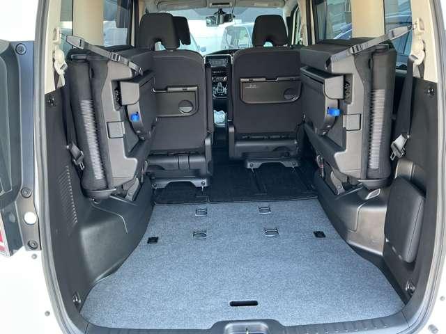 セレナ 1.2 e-POWER ハイウェイスター V 衝突被害軽減ブレーキ/横滑り防止機能/プロ 360°カメラ エマジェンシーブレーキ スマキー バックカメラ レーンアシスト クルコン ETC ドラレコ Aストップ イモビ フルオートエアコン アルミホイール エアバック メモリーナビ キーフリー(9枚目)