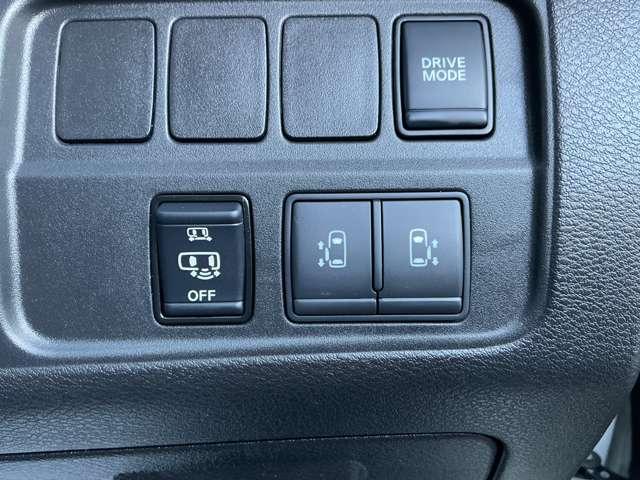 セレナ 1.2 e-POWER ハイウェイスター V 衝突被害軽減ブレーキ/横滑り防止機能/プロ 360°カメラ エマジェンシーブレーキ スマキー バックカメラ レーンアシスト クルコン ETC ドラレコ Aストップ イモビ フルオートエアコン アルミホイール エアバック メモリーナビ キーフリー(17枚目)