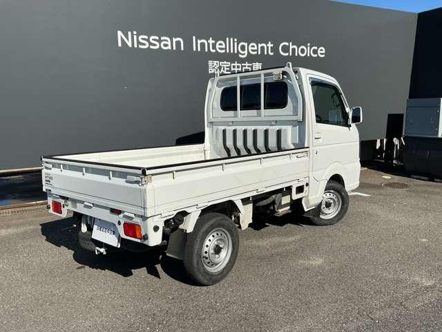 NT100クリッパートラック 660 GX 4WD ワンオーナー/衝突被害軽減ブレーキ/横滑り 衝突軽減システム 切替4WD パワーウインド ワンオーナー車 キーレスエントリー AC パワーステアリング エアバッグ ABS 寒冷地仕様 助手席エアバック(3枚目)