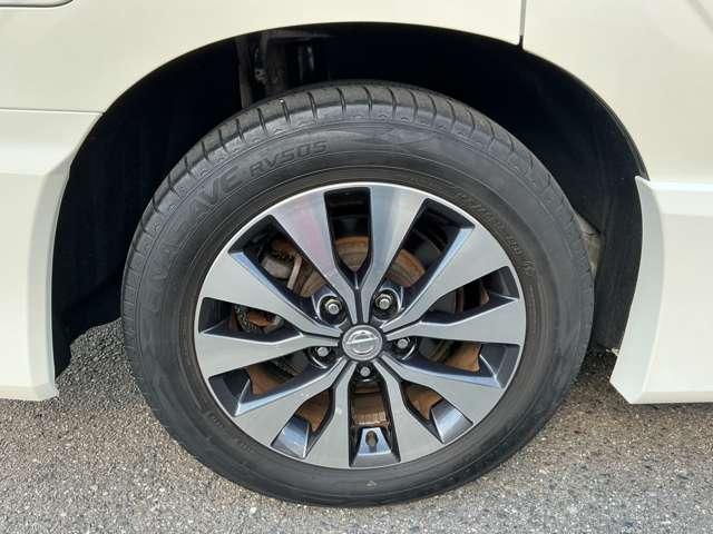 セレナ 2.0 ハイウェイスター 衝突被害軽減ブレーキ/横滑り防止機能/ナビ スマートキー&プッシュスタート メモリーナビゲーション キーレス ナビTV ETC車載器 ダブルエアバック ワンセグテレビ アルミホイル ABS エアバック パワーウインドウ パワーステアリング(13枚目)