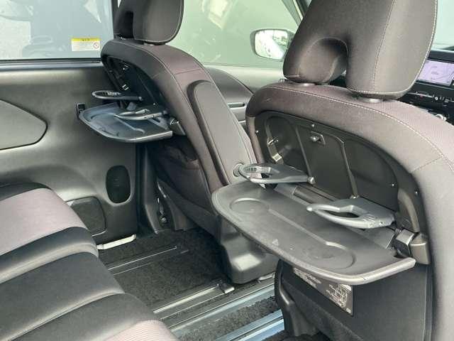 セレナ 2.0 ハイウェイスター 衝突被害軽減ブレーキ/横滑り防止機能/ナビ スマートキー&プッシュスタート メモリーナビゲーション キーレス ナビTV ETC車載器 ダブルエアバック ワンセグテレビ アルミホイル ABS エアバック パワーウインドウ パワーステアリング(17枚目)