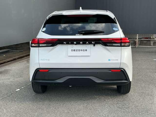 ノート 1.2 X ワンオーナー/プロパイロット/ナビTV/全方 リアカメラ 衝突被害軽減ブレ-キ 全方位カメラ ETC付 レーンアシスト ワンオーナー ドラレコ アイドリングストップ 盗難防止システム ワンセグTV TVナビ サイドカーテンエアバック サイドカメラ(7枚目)