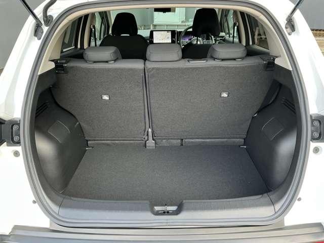 ノート 1.2 X ワンオーナー/プロパイロット/ナビTV/全方 リアカメラ 衝突被害軽減ブレ-キ 全方位カメラ ETC付 レーンアシスト ワンオーナー ドラレコ アイドリングストップ 盗難防止システム ワンセグTV TVナビ サイドカーテンエアバック サイドカメラ(12枚目)