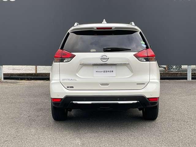エクストレイル ２．０　２０Ｘｉ　ハイブリッド　プロパイロット　エマージェンシーブレーキ　車線逸脱警報　衝突被害軽減　インテリジェントキー　ＬＥＤ　盗難防止システム　ナビＴＶ　アイドリングストップ　オートエアコン　ＡＢＳ　ドライブレコーダー　アルミホイール　キーレス　パワーウインドウ（9枚目）