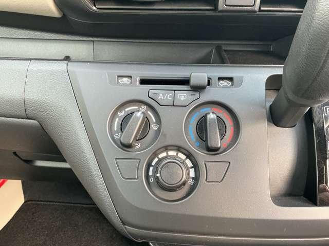 デイズ 660 S 社用車/ディスプレイオーディオ/バックモニ 運転席エアバッグ i-STOP Bカメラ 車線逸脱防止 助手席エアバッグ ドライブレコーダー キーレスエントリーシステム カーテンエアバック エアコン PW PS ABS サポカー セキュリティー(13枚目)