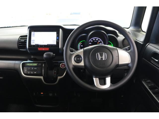 Ｎ－ＢＯＸ ＧＳＳパッケージ　あんしんパッケージ　横滑り防止装置　ドライブレコーダー　ナビ　バックカメラ　ＥＴＣ　ディスチャージヘッドライト　シートヒーター　パワースライドドア　アルミホイール　スマートキー（11枚目）