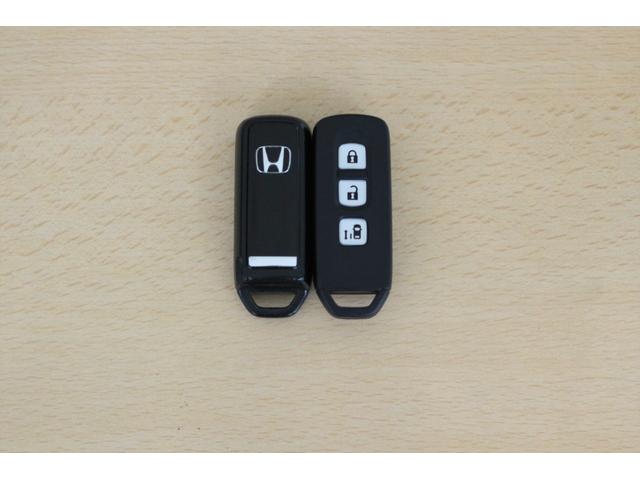 Ｎ－ＢＯＸ Ｇ・Ｌパッケージ　ナビ　バックカメラ　横滑り防止装置　パワースライドドア　シートバックテーブル　リアシートスライド　アルミホイール　スマートキー（33枚目）