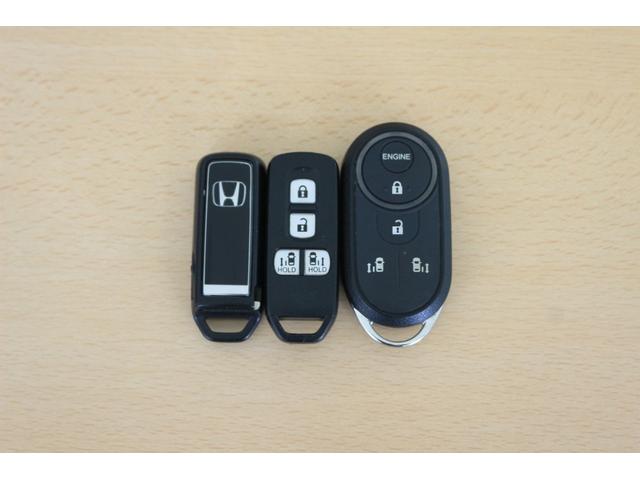 Ｎ－ＢＯＸカスタム Ｌターボスタイル＋ブラック　ホンダセンシング　障害物センサー　横滑り防止装置　ドラレコ　ナビ　バックカメラ　充電用ＵＳＢジャック　ＥＴＣ　両側パワースライドドア　シートヒーター　アルミホイール　スマートキー　４ＷＤ　ターボ（38枚目）