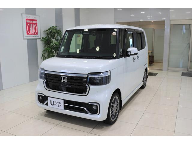 Ｎ－ＢＯＸカスタム ターボ　ホンダセンシング　横滑り防止装置　前後ドライブレコーダー　ナビ　バックカメラ　ＥＴＣ　充電用ＵＳＢジャック　両側パワースライドドア　シートヒーター　クルーズコントロール　アルミホイール　スマートキー（5枚目）