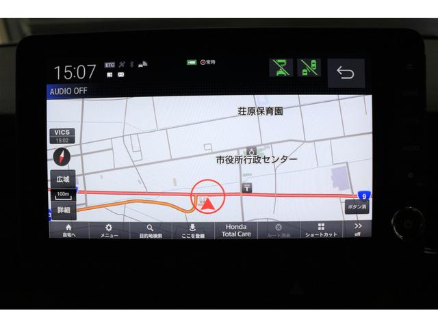 Ｎ－ＢＯＸカスタム ターボ　ホンダセンシング　横滑り防止装置　前後ドライブレコーダー　ナビ　バックカメラ　ＥＴＣ　充電用ＵＳＢジャック　両側パワースライドドア　シートヒーター　クルーズコントロール　アルミホイール　スマートキー（17枚目）