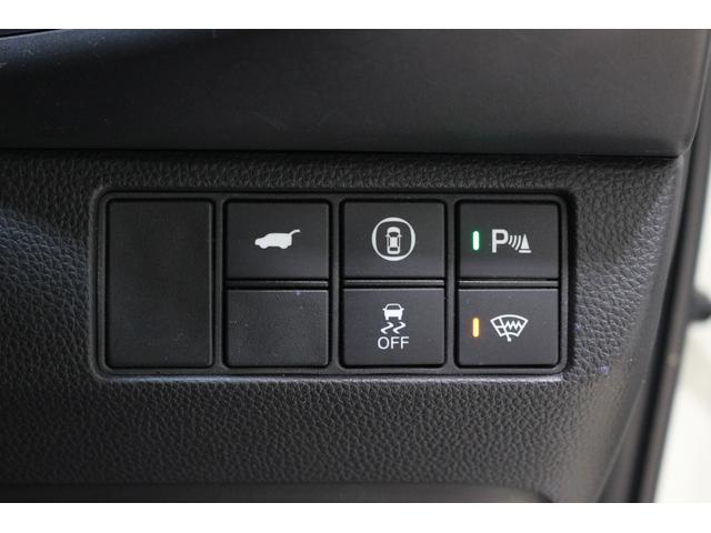 ヴェゼル e:HEVZ ホンダセンシング 障害物センサー 横滑り防止装置 ナビ バックカメラ ETC 充電用USBジャック ブラインドスポットインフォメーション シートヒーター アルミホイール スマートキー(25枚目)