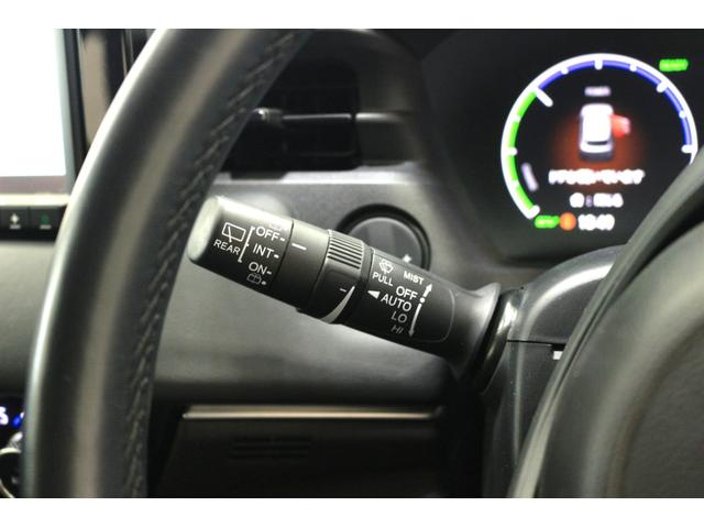 ヴェゼル e:HEVZ ホンダセンシング 障害物センサー 横滑り防止装置 ナビ バックカメラ ETC 充電用USBジャック ブラインドスポットインフォメーション シートヒーター アルミホイール スマートキー(30枚目)