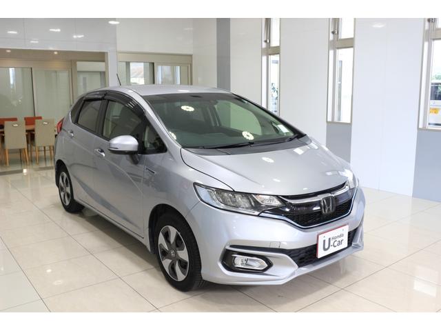 フィットハイブリッド Ｌホンダセンシング　ナビ　バックカメラ　ＥＴＣ　ドライブレコーダー　横滑り防止装置　ＬＥＤヘッドライト　クルーズコントロール　スマートキー（8枚目）