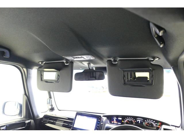 N-BOXカスタム L ホンダセンシング 障害物センサー 横滑り防止装置 ナビ バックカメラ ETC 充電用USBジャック シートヒーター パワースライドドア シートバックテーブル アルミホイール スマートキー(13枚目)