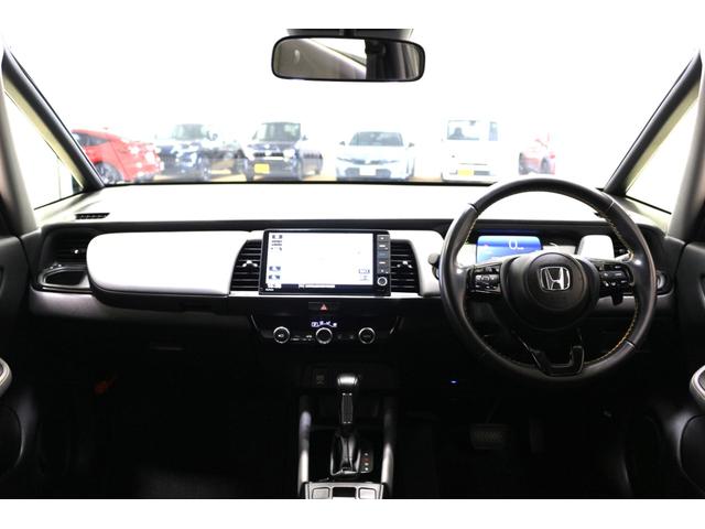 フィット e:HEVRS ホンダセンシング 横滑り防止装置 ナビ バックカメラ ETC LEDヘッドライト クルーズコントロール アルミホイール スマートキー(12枚目)