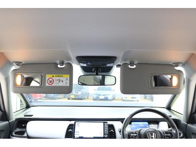 フィット e:HEVRS ホンダセンシング 横滑り防止装置 ナビ バックカメラ ETC LEDヘッドライト クルーズコントロール アルミホイール スマートキー(13枚目)