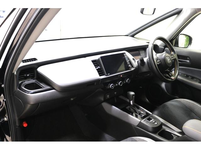 フィット e:HEVRS ホンダセンシング 横滑り防止装置 ナビ バックカメラ ETC LEDヘッドライト クルーズコントロール アルミホイール スマートキー(14枚目)