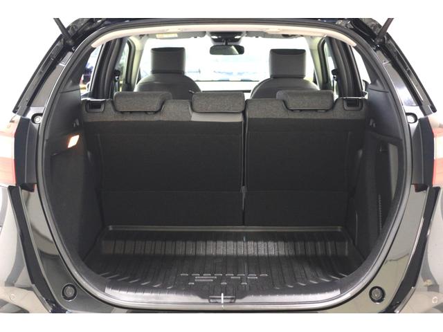 フィット e:HEVRS ホンダセンシング 横滑り防止装置 ナビ バックカメラ ETC LEDヘッドライト クルーズコントロール アルミホイール スマートキー(18枚目)