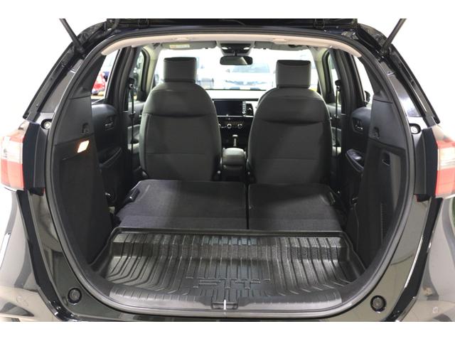 フィット e:HEVRS ホンダセンシング 横滑り防止装置 ナビ バックカメラ ETC LEDヘッドライト クルーズコントロール アルミホイール スマートキー(19枚目)