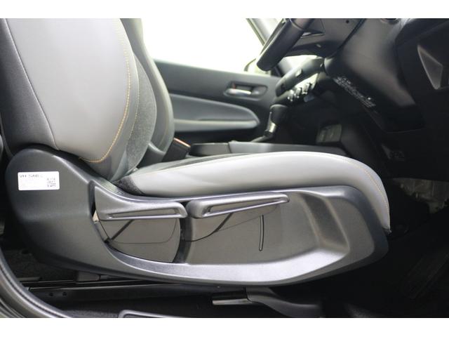 フィット e:HEVRS ホンダセンシング 横滑り防止装置 ナビ バックカメラ ETC LEDヘッドライト クルーズコントロール アルミホイール スマートキー(20枚目)