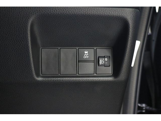 フィット e:HEVRS ホンダセンシング 横滑り防止装置 ナビ バックカメラ ETC LEDヘッドライト クルーズコントロール アルミホイール スマートキー(28枚目)
