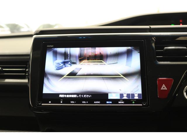 ステップワゴンスパーダ ｅ：ＨＥＶスパーダＧ・ＥＸホンダセンシング　ナビ　後席モニター　バックカメラ　ＥＴＣ　ドライブレコーダー　充電用ＵＳＢジャック　わくわくゲート　シートヒーター　シートバックテーブル　クルーズコントロール　アルミホイール　３列シート７人乗り（25枚目）