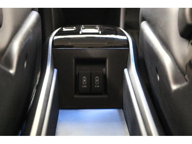 ステップワゴンスパーダ ｅ：ＨＥＶスパーダＧ・ＥＸホンダセンシング　ナビ　後席モニター　バックカメラ　ＥＴＣ　ドライブレコーダー　充電用ＵＳＢジャック　わくわくゲート　シートヒーター　シートバックテーブル　クルーズコントロール　アルミホイール　３列シート７人乗り（32枚目）