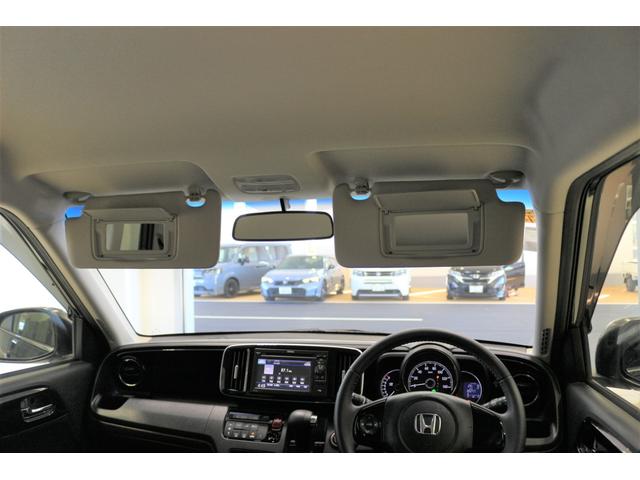 Ｎ－ＯＮＥ プレミアム　ディスプレイオーディオ　バックカメラ　ＥＴＣ　横滑り防止装置　ディスチャージヘッドライト　コンビシート　アルミホイール　スマートキー（18枚目）