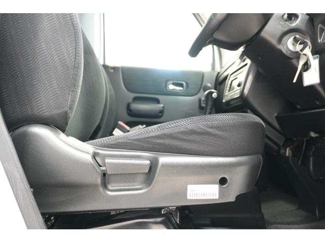 バモス Ｇ　４ＡＴ　ＡＢＳ　リアヒーター　ＣＤ　アルミホイール　キーレス　４ＷＤ（17枚目）