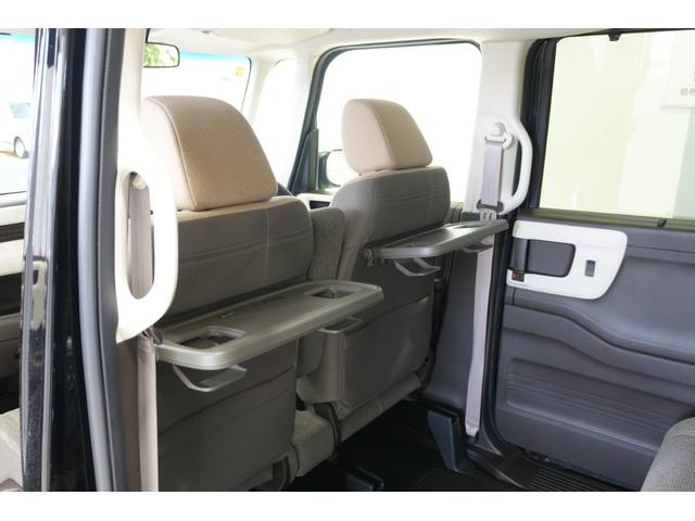 Ｎ－ＢＯＸ Ｌ　ホンダセンシング　横滑り防止装置　障害物センサー　ナビ　バックカメラ　充電用ＵＳＢジャック　パワースライドドア　シートバックテーブル　シートヒーター　クルーズコントロール　スマートキー（13枚目）