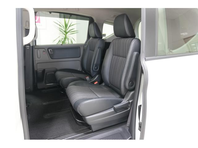 フリードハイブリッド ハイブリッド・EX Sパッケージ ホンダセンシング 横滑り防止装置 ホンダインターナビ ETC 充電用USBジャック LEDヘッドライト シートヒーター パワースライドドア クルーズコントロール アルミホイール 6人乗り(11枚目)