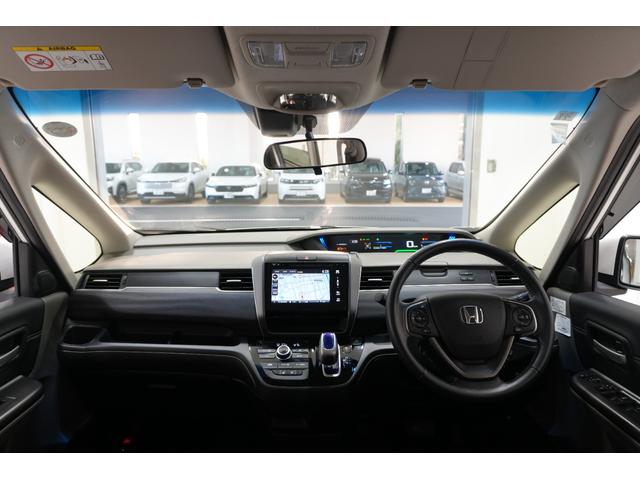 フリードハイブリッド ハイブリッド・EX Sパッケージ ホンダセンシング 横滑り防止装置 ホンダインターナビ ETC 充電用USBジャック LEDヘッドライト シートヒーター パワースライドドア クルーズコントロール アルミホイール 6人乗り(17枚目)