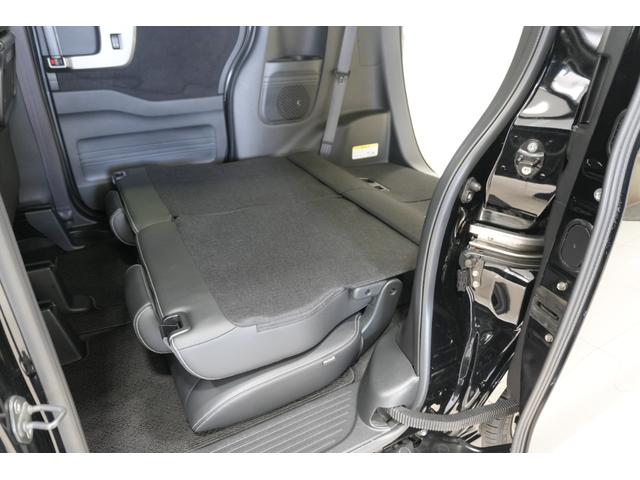 Ｎ－ＢＯＸカスタム Ｌターボスタイル＋ブラック　ホンダセンシング　横滑り防止装置　障害物センサー　４ＷＤ　ターボ　ナビ　バックカメラ　ＥＴＣ　充電用ＵＳＢジャック　パワースライドドア　シートヒーター　アルミホイール（19枚目）