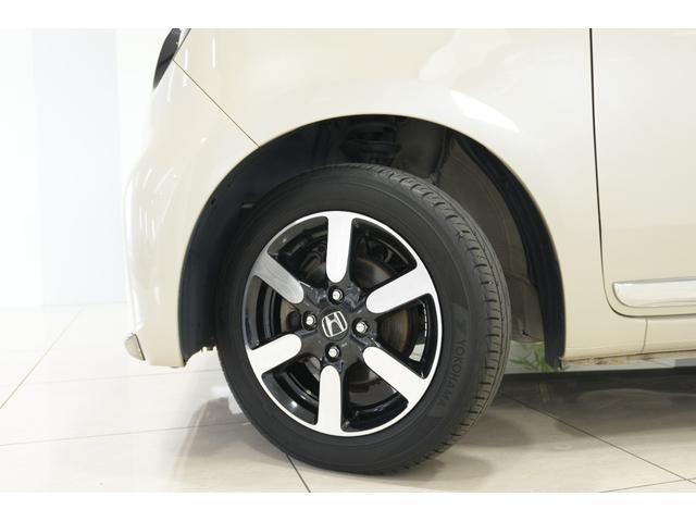 Ｎ－ＯＮＥ プレミアム　ホンダセンシング　横滑り防止装置　障害物センサー　ナビ　バックカメラ　充電用ＵＳＢジャック　シートヒーター　クルーズコントロール　アルミホイール　スマートキー（10枚目）