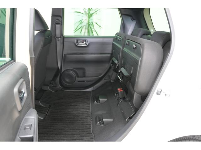 Ｎ－ＯＮＥ プレミアム　ホンダセンシング　横滑り防止装置　障害物センサー　ナビ　バックカメラ　充電用ＵＳＢジャック　シートヒーター　クルーズコントロール　アルミホイール　スマートキー（17枚目）