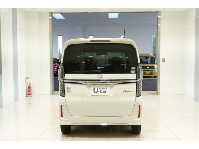 Ｎ－ＢＯＸカスタム Ｌ　ホンダセンシング　横滑り防止装置　障害物センサー　ドラレコ　ナビ　バックカメラ　充電用ＵＳＢジャック　パワースライドドア　シートヒーター　シートバックテーブル　クルコン　アルミホイール　スマートキー（7枚目）