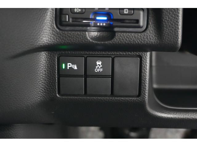 Ｎ－ＢＯＸカスタム ＥＸ　ホンダセンシング　ディスプレイオーディオ　バックカメラ　ＥＴＣ　充電用ＵＳＢジャック　助手席スーパースライドシート　パワースライドドア　シートバックテーブル　シートヒーター　アルミホイール（32枚目）