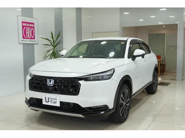 ヴェゼル ｅ：ＨＥＶＺ　ホンダセンシング　障害物センサー　横滑り防止装置　ナビ　バックカメラ　ＥＴＣ　ブラインドスポットインフォメーション　後退出庫サポート　シートヒーター　本革巻ステアリング　アルミホイール（5枚目）