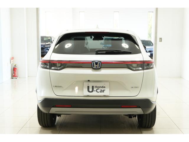 ヴェゼル ｅ：ＨＥＶＸ　ホンダセンシング　横滑り防止装置　障害物センサー　ドライブレコーダー　ナビ　バックカメラ　ＥＴＣ　クルーズコントロール　アルミホイール　スマートキー（7枚目）