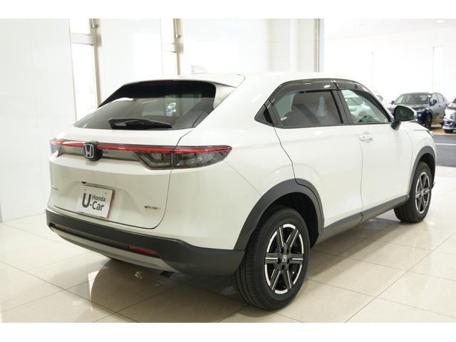 ヴェゼル ｅ：ＨＥＶＸ　ホンダセンシング　横滑り防止装置　障害物センサー　ドライブレコーダー　ナビ　バックカメラ　ＥＴＣ　クルーズコントロール　アルミホイール　スマートキー（8枚目）