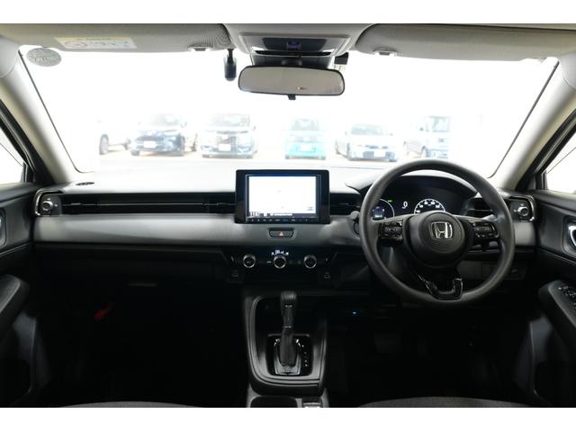 ヴェゼル ｅ：ＨＥＶＸ　ホンダセンシング　横滑り防止装置　障害物センサー　ドライブレコーダー　ナビ　バックカメラ　ＥＴＣ　クルーズコントロール　アルミホイール　スマートキー（19枚目）